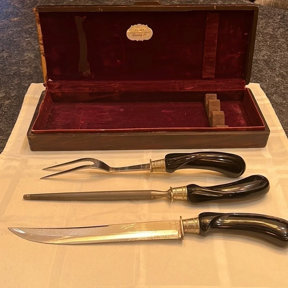 Vintage Flint Bakelite 3 Piece Carving Set in Original Wood Box
